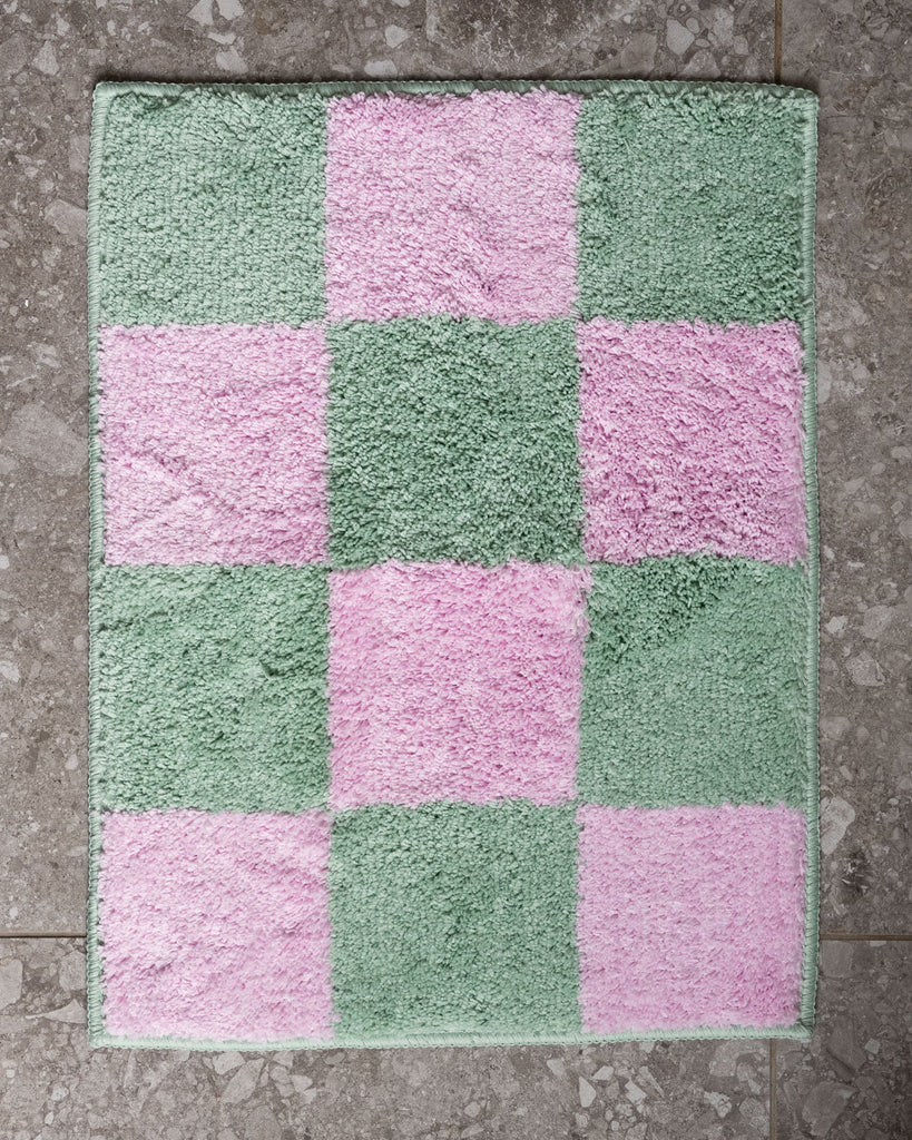 Bath Mat Checkered - Things I Like Things I Love