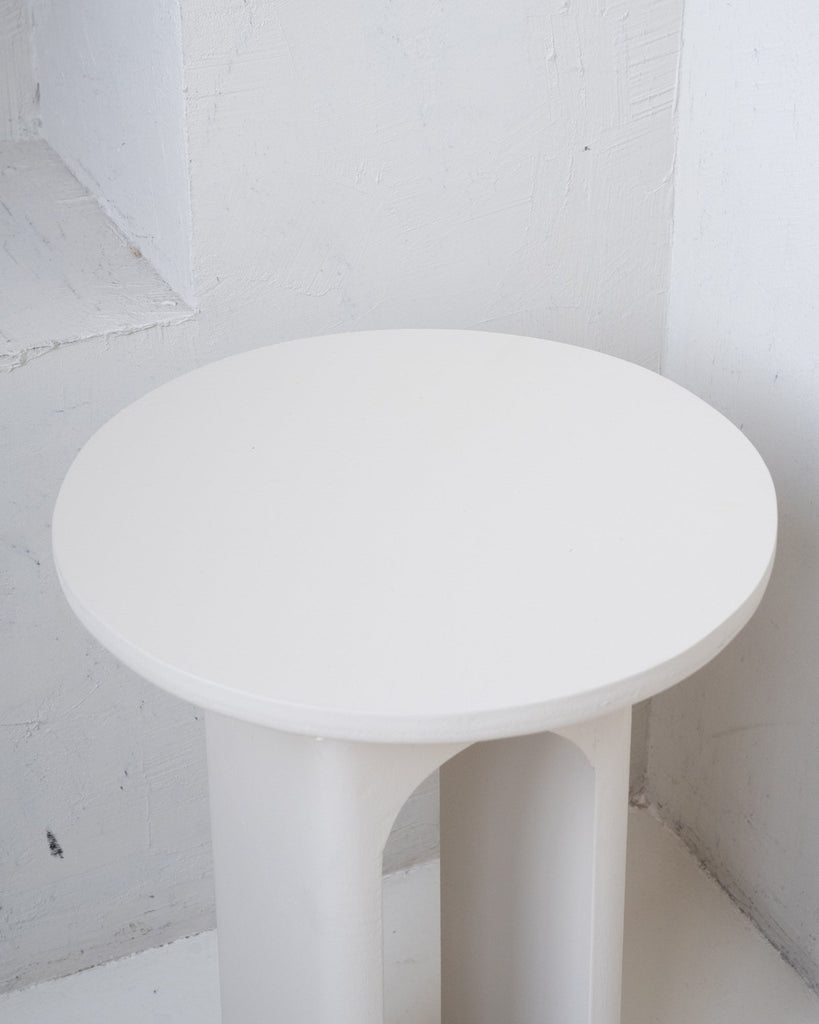 Side Table Organic Off-White - Things I Like Things I Love