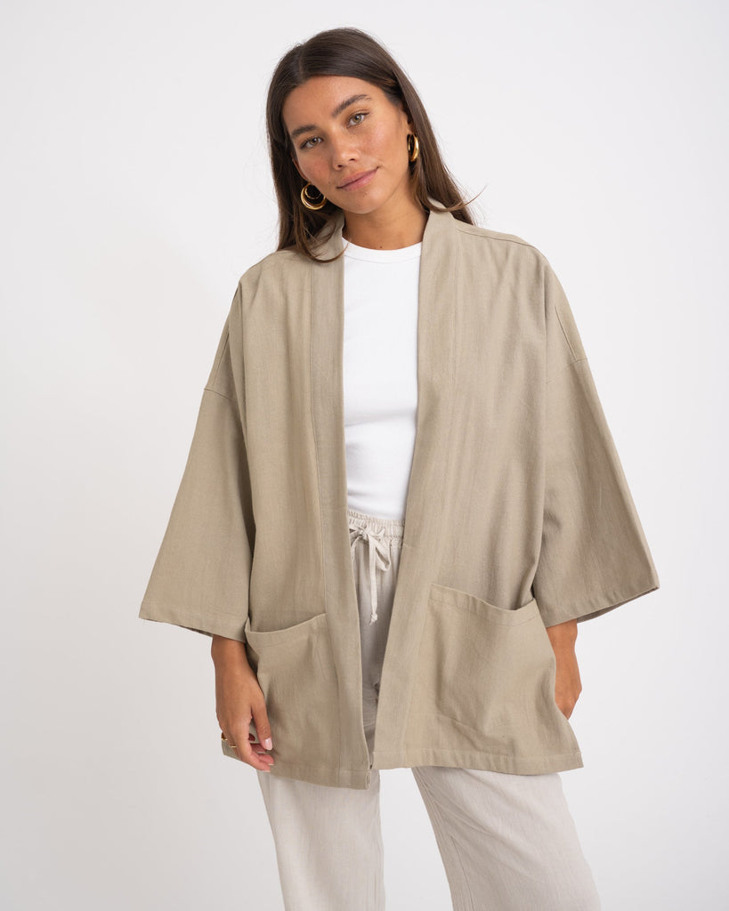 TILTIL Cat Kimono Taupe One Size - Things I Like Things I Love