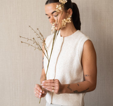 Faux Flower Jasmine Beige