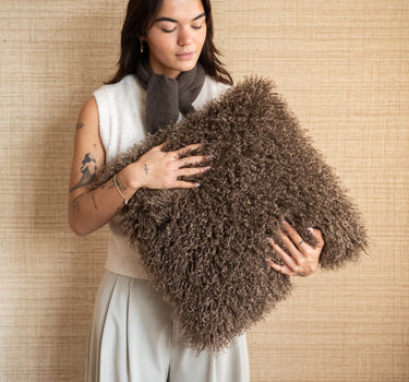 Cushion Bubion Furry Brown