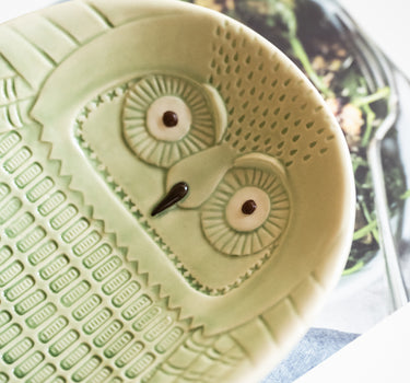 Keramiktablett Eule Grün