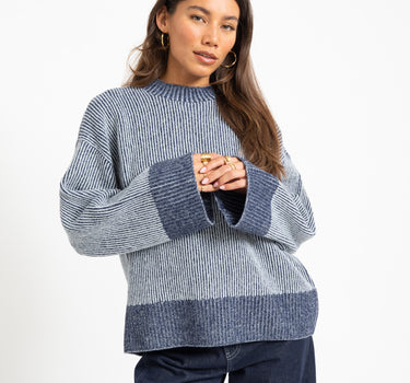 TILTIL Jackie Oversized Knit Pullover Blauw