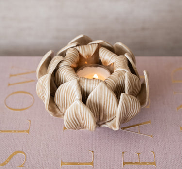 Teelichthalter Blume Beige