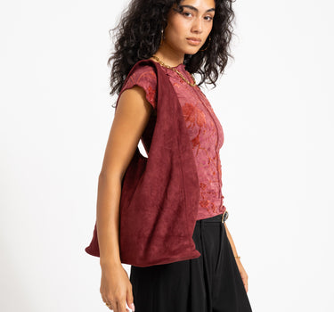 TILTIL Slouchy Faux Suede Bag Bordeaux