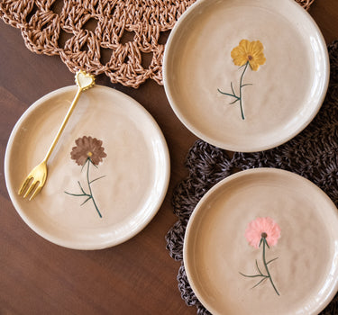 Cake Plate Flower Pink