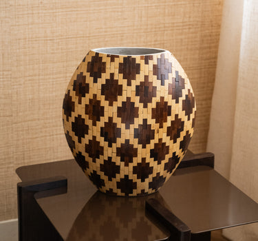 Deco Vaas Livia Bruin