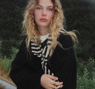 TILTIL Scarf Triangle Loulou Streep zwart wit
