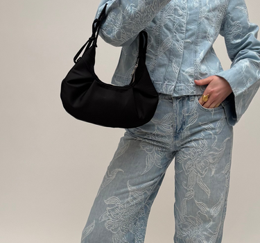 Dara Nylon Shoulder Bag Black