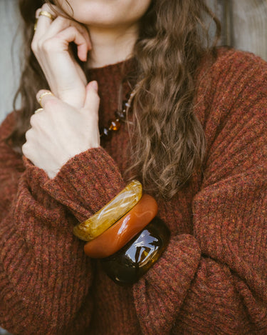 Acrylic Squary Bangle Brown - Things I Like Things I Love