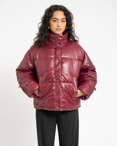 Allie Shiny Puffer Windsor Wine - Things I Like Things I Love