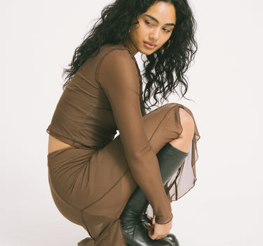 Aruba Overlock Detail Top Chocolate Brown - Things I Like Things I Love