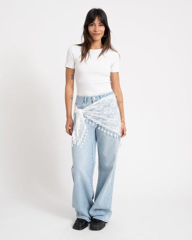 Aware Bara Lace Scarf Snow White - Things I Like Things I Love