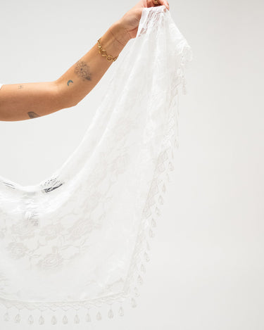 Aware Bara Lace Scarf Snow White - Things I Like Things I Love