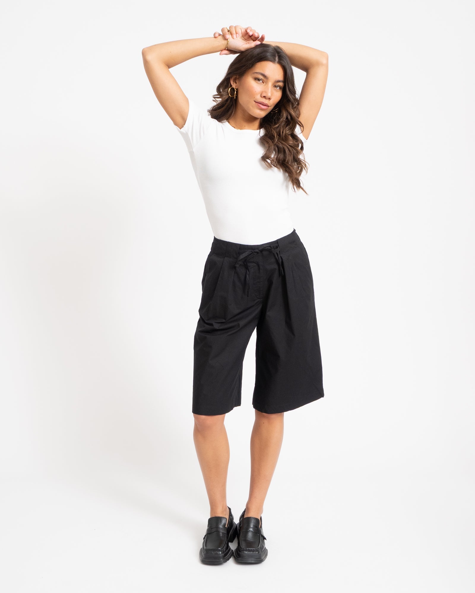 Aware Barbara Shorts Black – Things I Like Things I Love