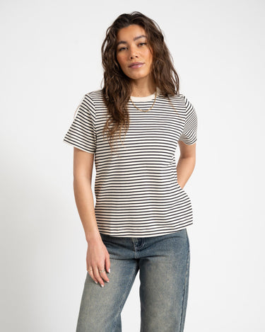 Aware Jada Naima O - Neck T-Shirt White Black - Things I Like Things I Love