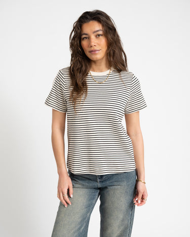 Aware Jada Naima O - Neck T-Shirt White Black - Things I Like Things I Love