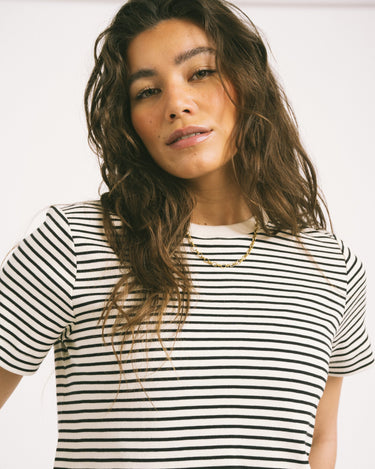 Aware Jada Naima O - Neck T-Shirt White Black - Things I Like Things I Love