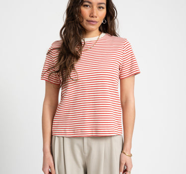 Aware Jada Naima O - Neck T-Shirt White Molten Lava - Things I Like Things I Love