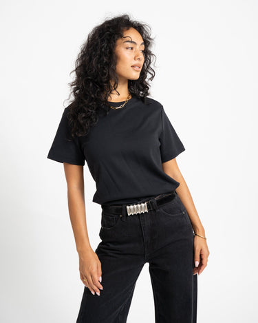 Aware Naima O-Neck T-Shirt Black - Things I Like Things I Love