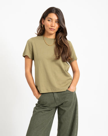 Aware Naima O-Neck T-Shirt Martini Olive - Things I Like Things I Love