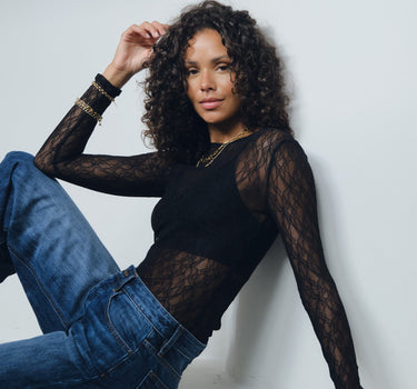 Aware Tessy O-Neck Lace Top Black - Things I Like Things I Love