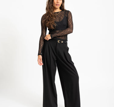 Aware Tessy O-Neck Lace Top Black - Things I Like Things I Love
