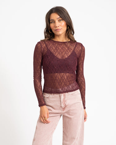 Aware Tessy O-Neck Lace Top Catawba Grape - Things I Like Things I Love