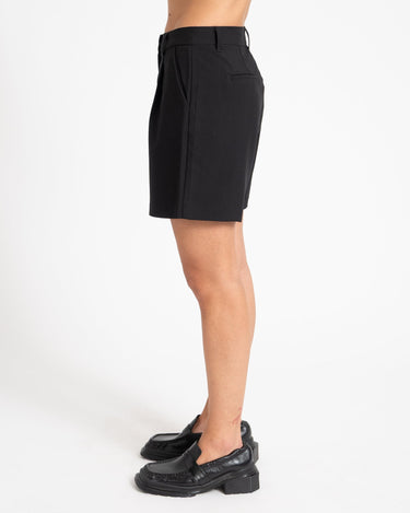 Aya Ellis Wide Shorts Black - Things I Like Things I Love