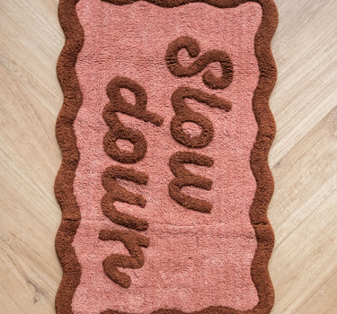 Badmat Slow Down Golvend Roze - Things I Like Things I Love