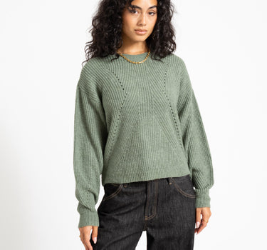 Bailey O-Neck Knit Box Laurel Wreath - Things I Like Things I Love