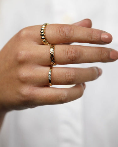 Basic Ring Swarovski Gold - Things I Like Things I Love