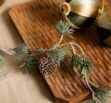 Bloomingville - Cedar Garland - Things I Like Things I Love