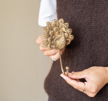 Bloomingville - Hook Peacock - Things I Like Things I Love