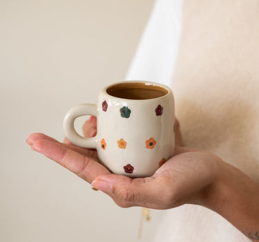 Bloomingville - Mug Addy Flower - Things I Like Things I Love