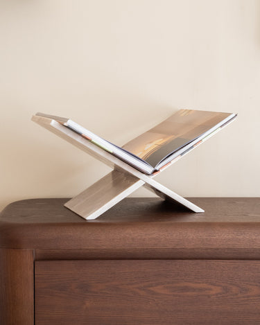 Book Stand Marmer - Things I Like Things I Love