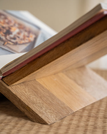 Book Stand Tonisi Natural Wood - Things I Like Things I Love