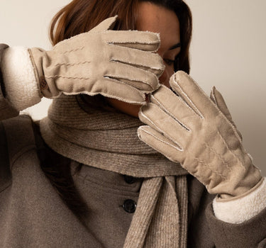 Borg Gloves Nina Ecru - Things I Like Things I Love