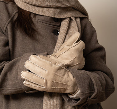 Borg Gloves Nina Ecru - Things I Like Things I Love