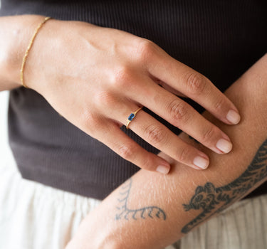 Brass Blue Baquette Ring Gold - Things I Like Things I Love