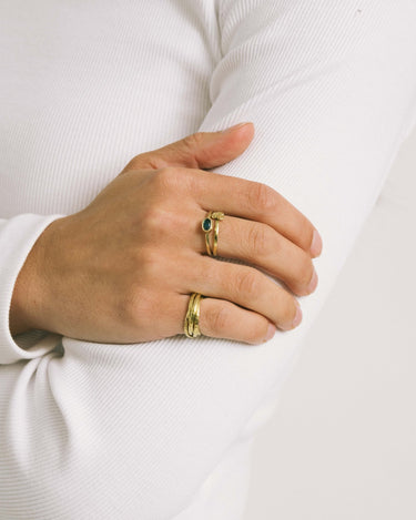 Brass Ring Side Oval Gold - Things I Like Things I Love