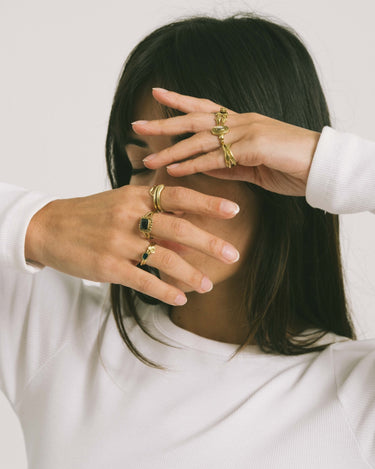 Brass Ring Side Oval Gold - Things I Like Things I Love