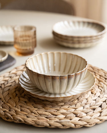 Breakfast Plate Astera - Things I Like Things I Love