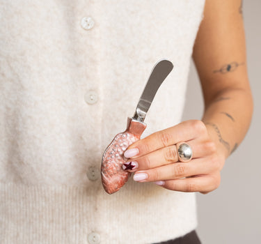 Butter Knife Pink Fish 1PC - Things I Like Things I Love