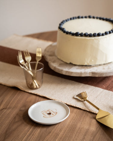 Cake Plate Coffee Heart - Things I Like Things I Love
