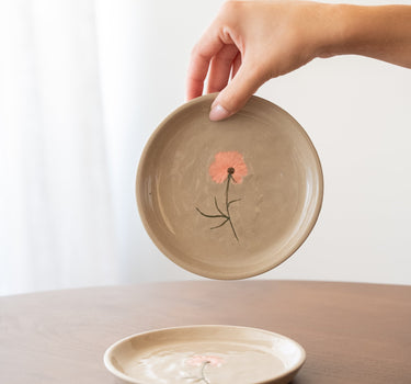 Cake Plate Flower Pink - Things I Like Things I Love