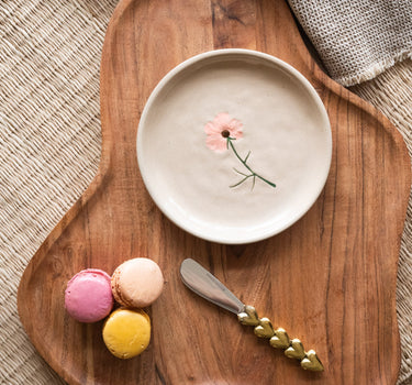 Cake Plate Flower - Things I Like Things I Love