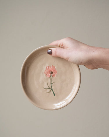 Cake Plate Flower - Things I Like Things I Love