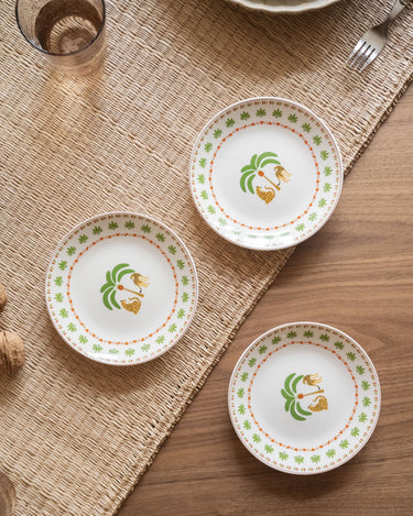 Cake Plate Jungle - Things I Like Things I Love