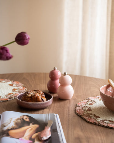 Cake Plate Luna Pink - Things I Like Things I Love